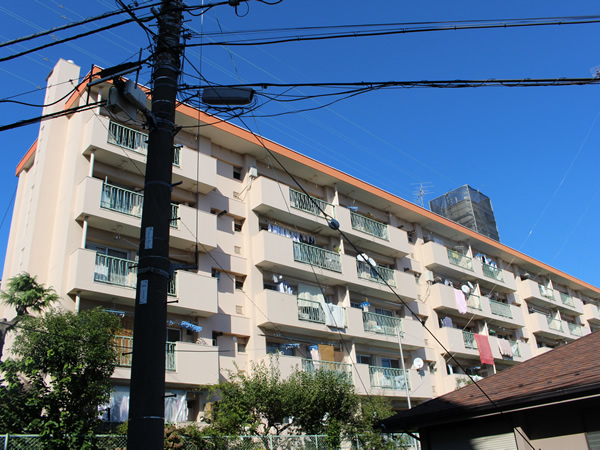 保土ヶ谷スカイハイツの外観