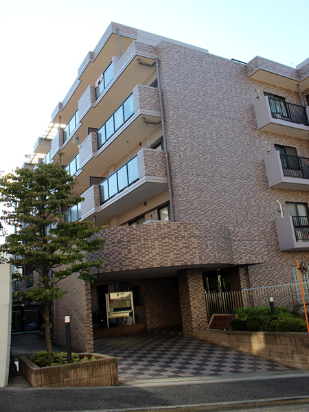 ディアステージ保土ヶ谷の外観