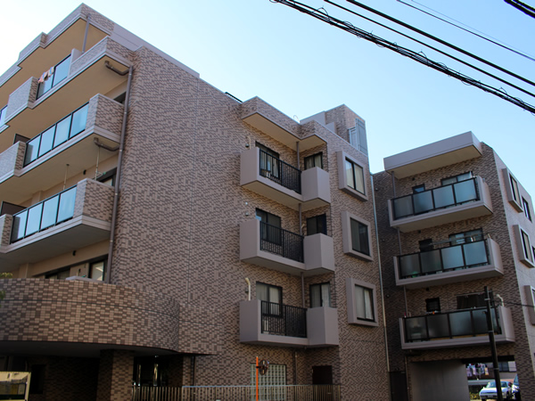 ディアステージ保土ヶ谷の外観