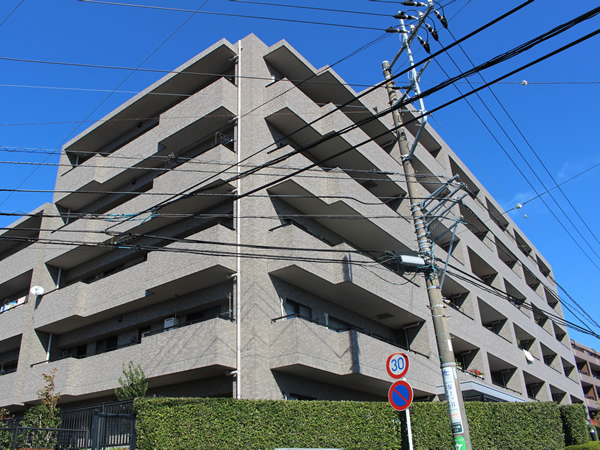 ファミール保土ヶ谷グランビューの外観