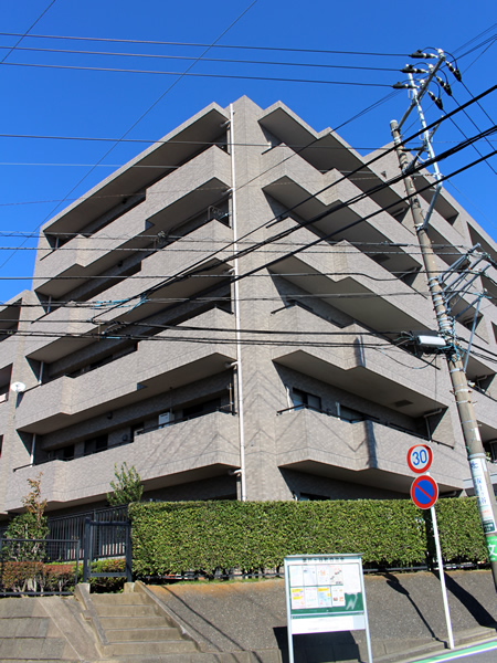 ファミール保土ヶ谷グランビューの外観