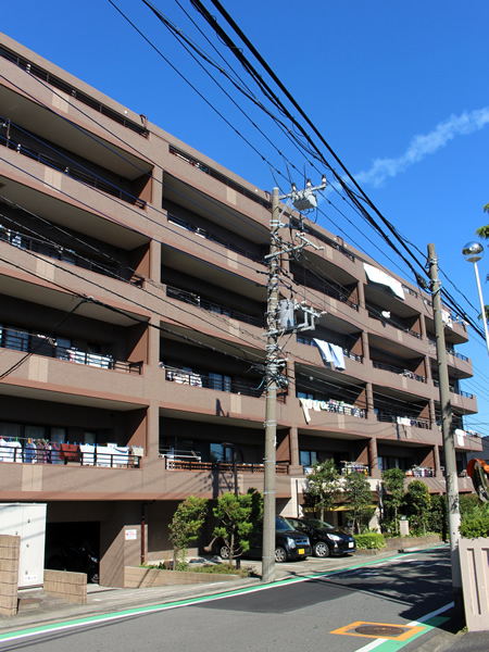 日神パレステージ保土ヶ谷みなみ台の外観