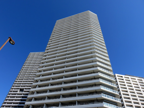 コットンハーバータワーズシーウエストの外観