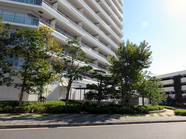 コットンハーバータワーズシーウエストの外観