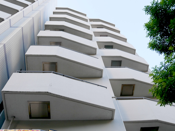 池袋サンシャインプラザの外観