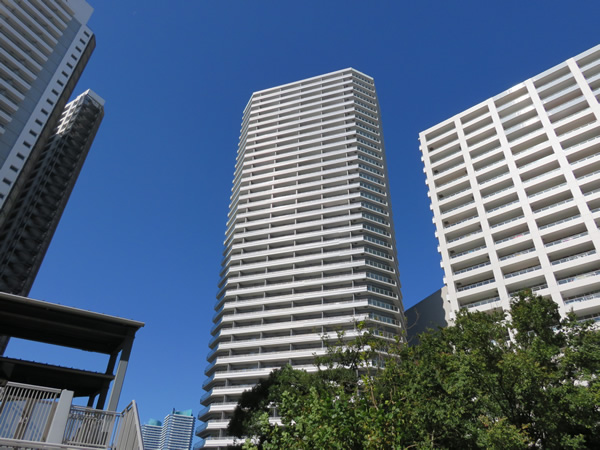 コットンハーバータワーズベイ ウエストの外観