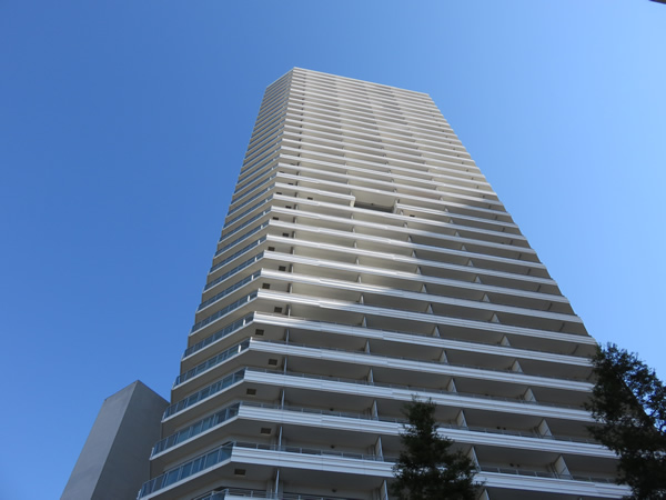 コットンハーバータワーズベイ ウエストの外観