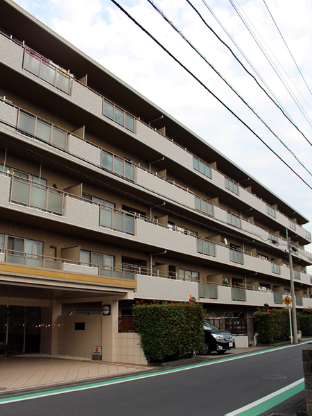 シュロス保土ヶ谷ヒルズシエナの外観