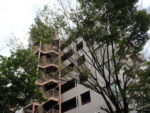 保土ヶ谷パークハイツ3号棟の外観