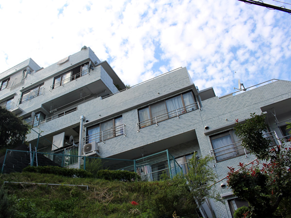 第2永田町タウンハウスの外観