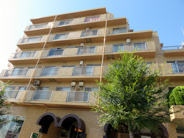 ライオンズプラザ市ヶ尾の外観