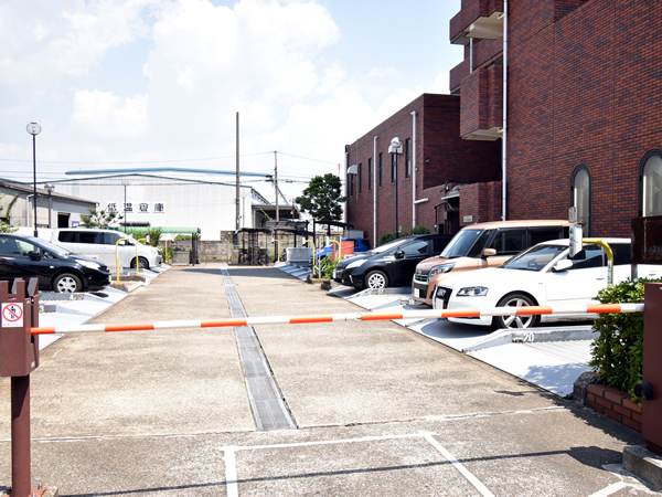 メゾン海神の外観