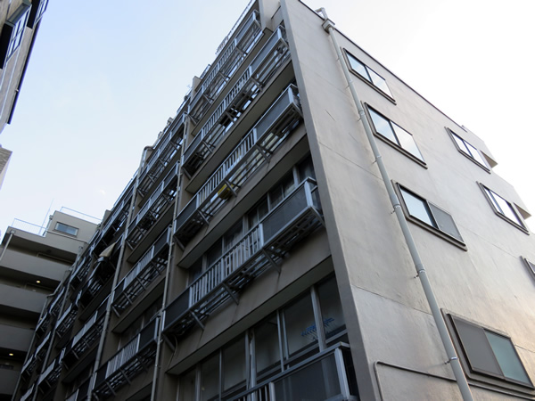 コーポ麹町の外観