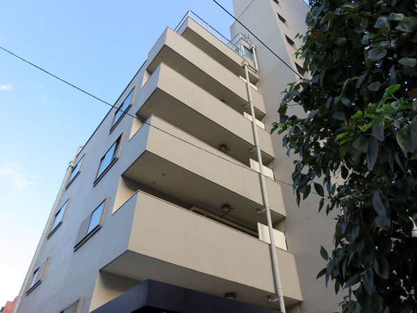 コーポ麹町の外観