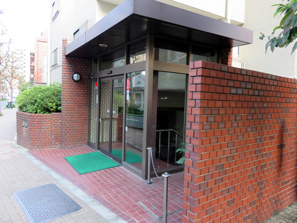 コーポ麹町の外観