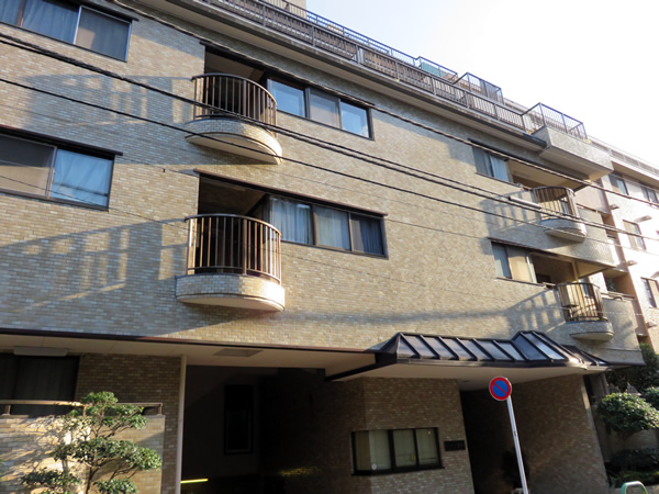 エクレール一番町の外観