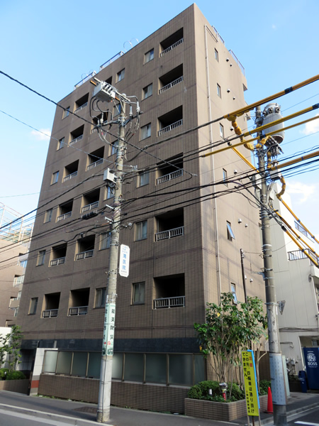 パレステュディオ三番町2の外観