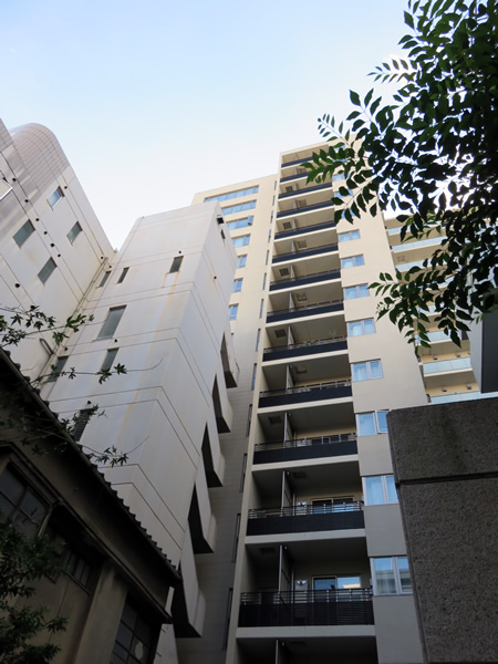 プラウド九段南の外観