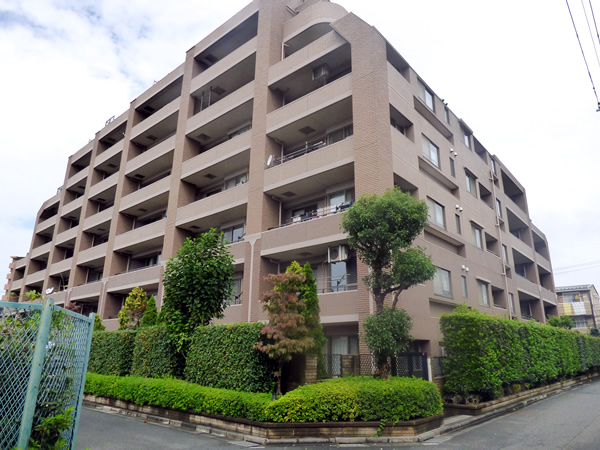 レクセルガーデン南林間の外観