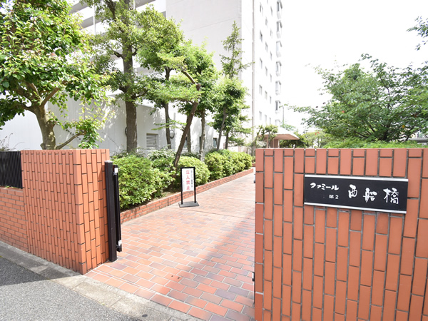 ファミール第2西船橋の外観