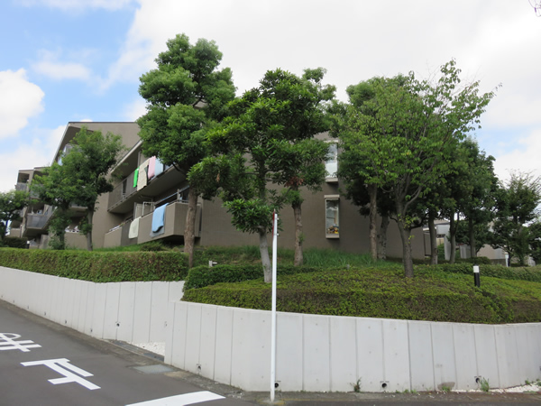 リリファつきみ野３号棟の外観