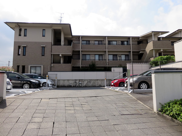 つきみ野パークホームズ2番館の外観