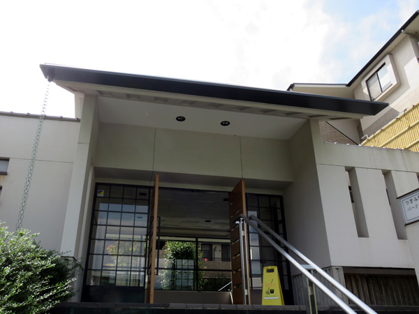 つきみ野パークホームズ2番館の外観