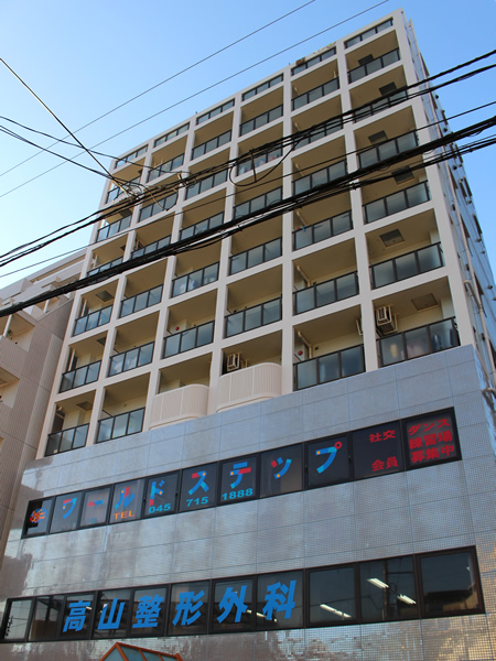 パークノヴァ横浜井土ヶ谷の外観