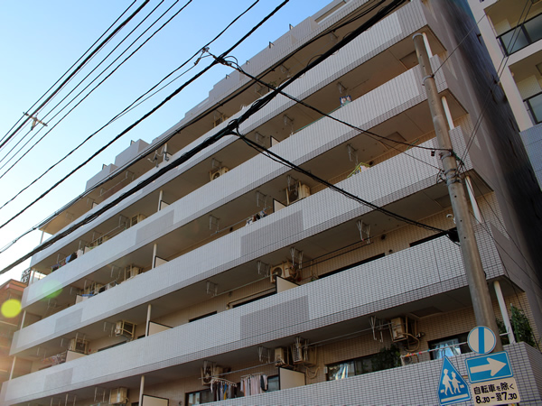 横浜南ガーデンの外観