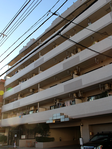 横浜南ガーデンの外観