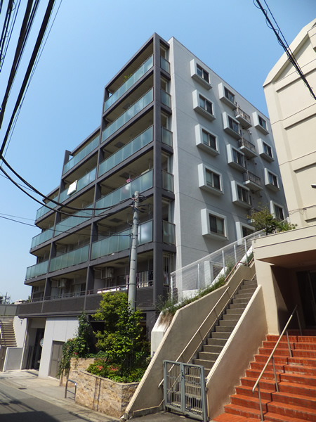 コージーコートたまプラーザの外観