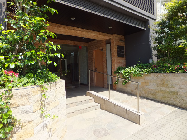 コージーコートたまプラーザの外観