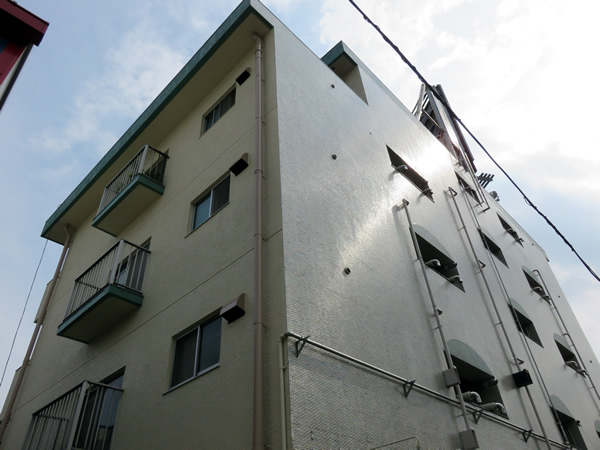 ブルガード市ヶ尾の外観