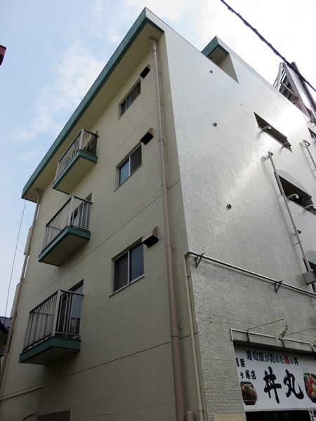 ブルガード市ヶ尾の外観