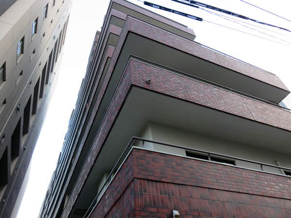 調布オリエントマンションの外観