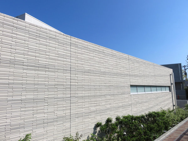 ドレッセ美しが丘ヒルズの外観