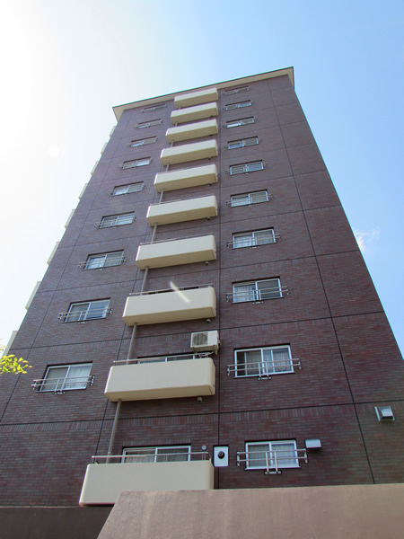 マンション仙川アゼリアの外観