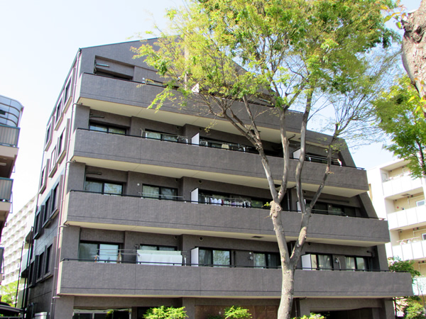 バロンハイツ仙川の外観