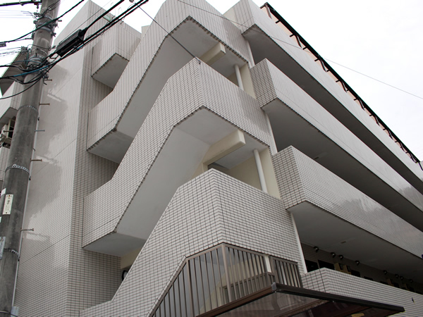 ユニーブル保土ヶ谷の外観