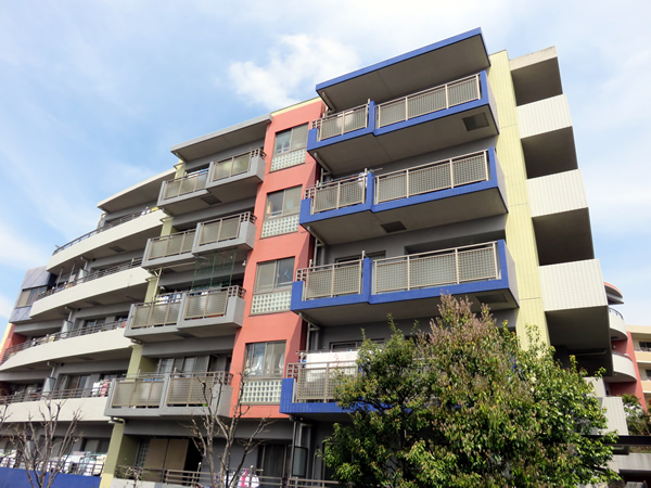 ヒューマンスクエアたまプラーザ美しが丘西の外観