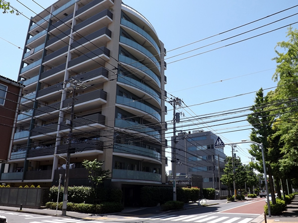 イクシア新小岩親水公園の外観