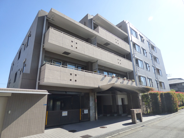 東急ドエルアルス中央林間の外観