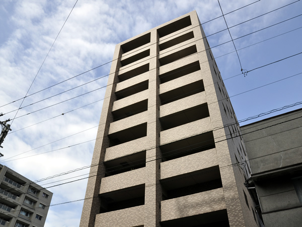 ルピナス横浜ポートサイドの外観