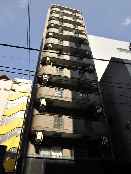 グリフィン横浜デュオの外観