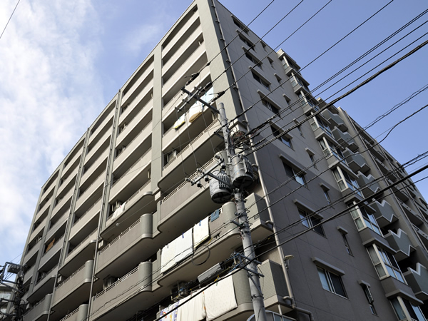 リーベスト横浜ポートサイドの外観