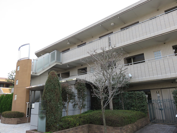 リビオ目白西坂ヒルテラスの外観