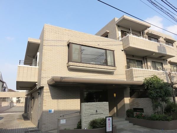 メゾンセゾン落合の外観