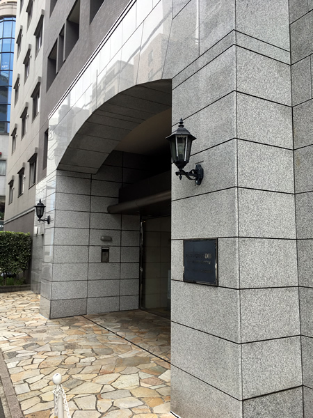 エストグランディール横濱関内の外観