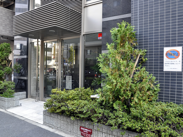 フェリズ横浜公園の外観