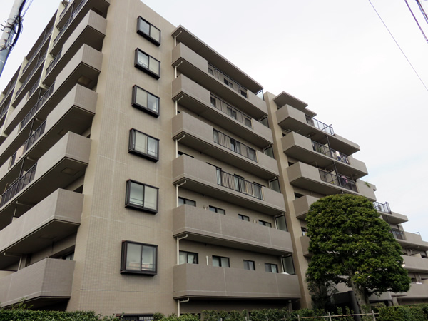 ソフィアすずかけ台ソルフェージュの外観